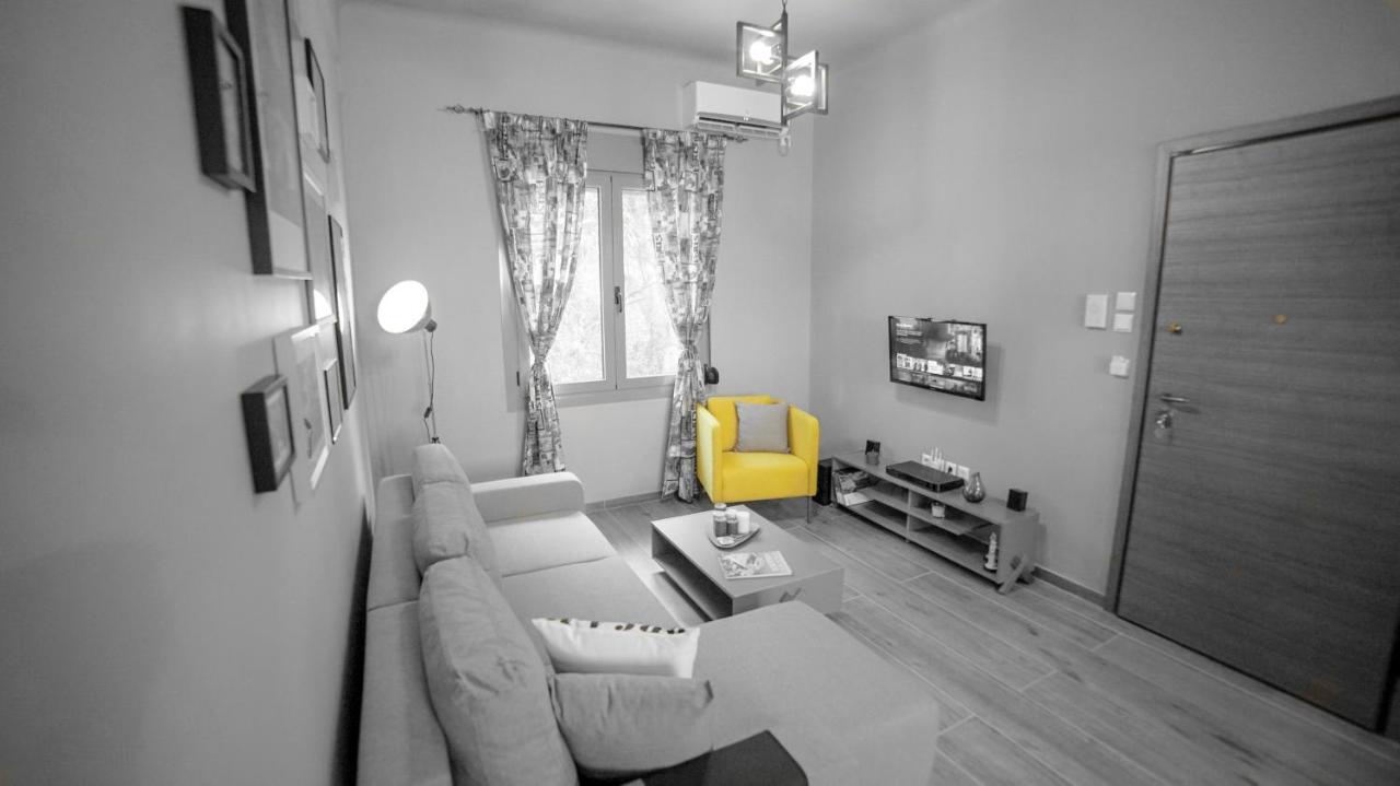 D16 Athens Apartment - 5' Mins To Petralona Metro Eksteriør billede
