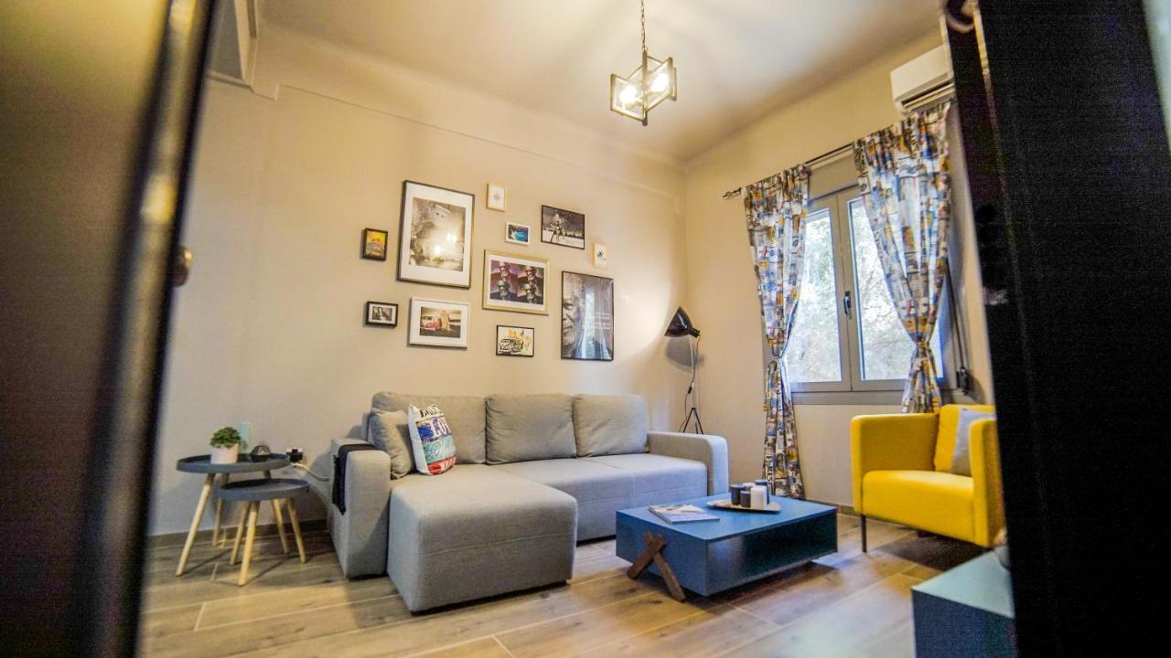 D16 Athens Apartment - 5' Mins To Petralona Metro Eksteriør billede