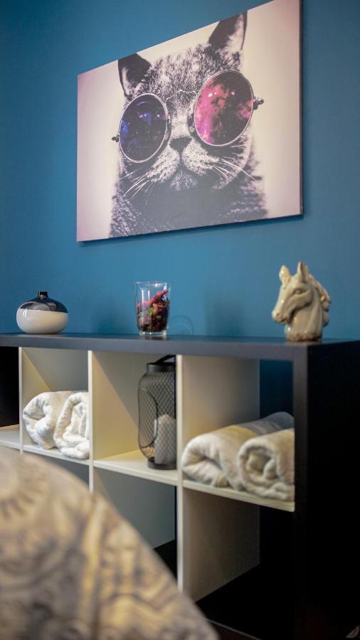 D16 Athens Apartment - 5' Mins To Petralona Metro Eksteriør billede